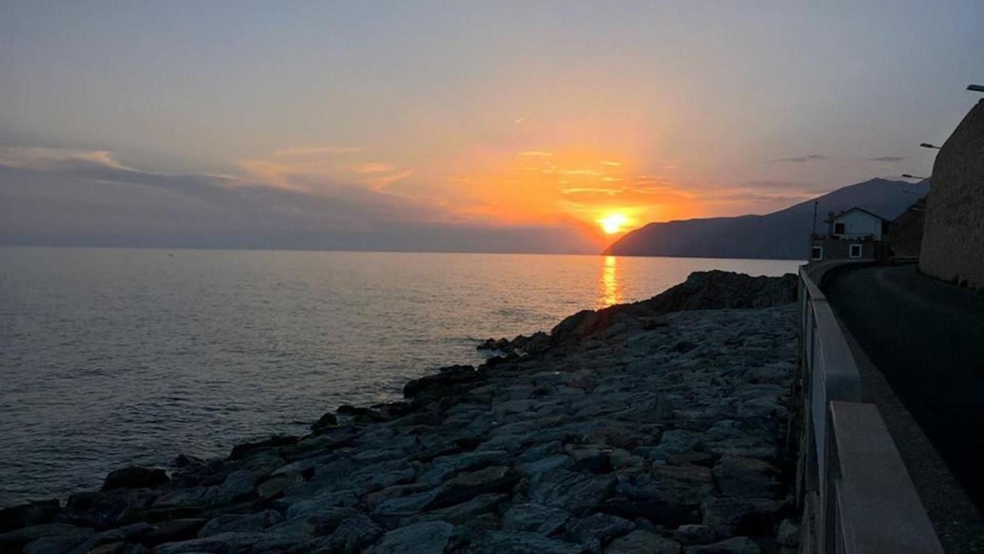 Tinetto Brezza Di Mare Appartement Deiva Marina Buitenkant foto