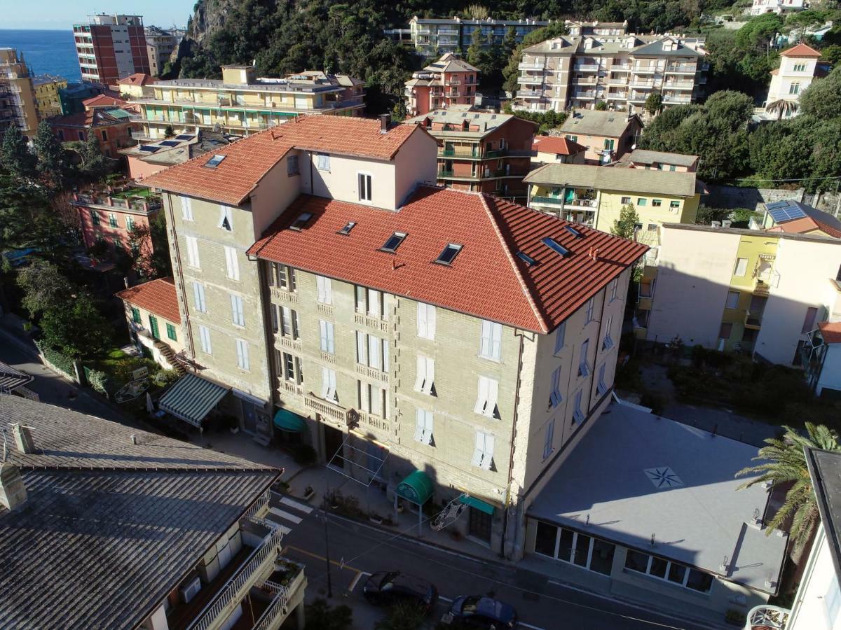 Tinetto Brezza Di Mare Appartement Deiva Marina Buitenkant foto